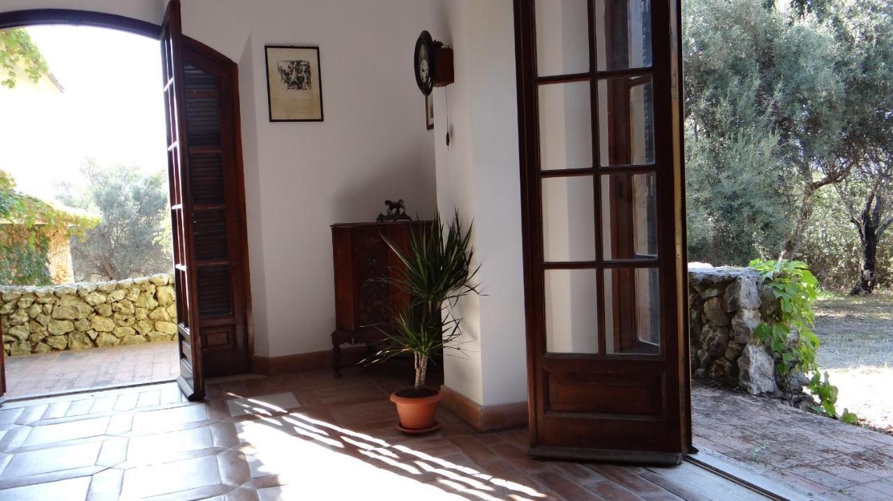 Villa Del Commendatore Sirugo أفولا المظهر الخارجي الصورة